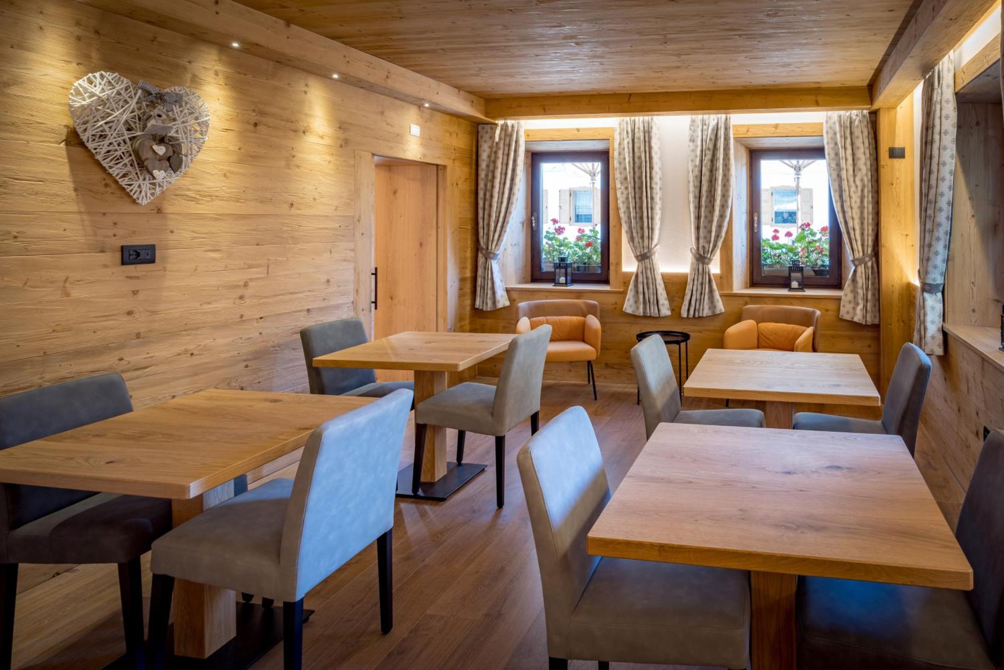 Il Cavallino - Albergo & Appartamenti Саппада Екстер'єр фото